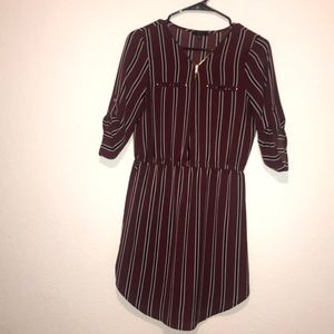 Vertically striped 3/4 sleeve dress